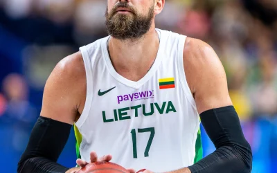 Jonas Valančiūnas grįžta į Lietuvą: krepšinio simbolis jaunajai kartai